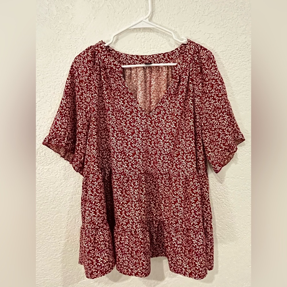 SHEIN Red Floral & Flowy Blouse
